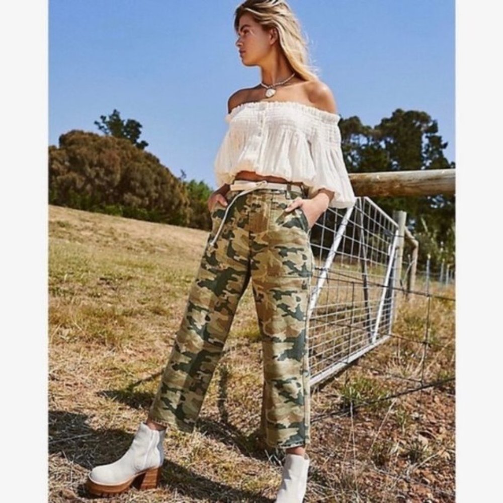 Free People Camouflage Cargo Pants in Green & Tan